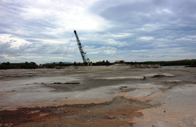 Bình Định “tuýt còi” dự án Thị Nại Eco Bay hút cát chưa phép - 5